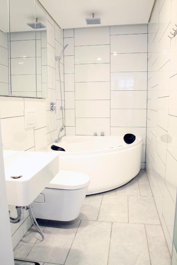 Sky Garden Serviced Apartment Hanoi Exterior photo